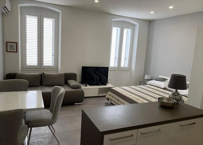 Zara City Apartments
