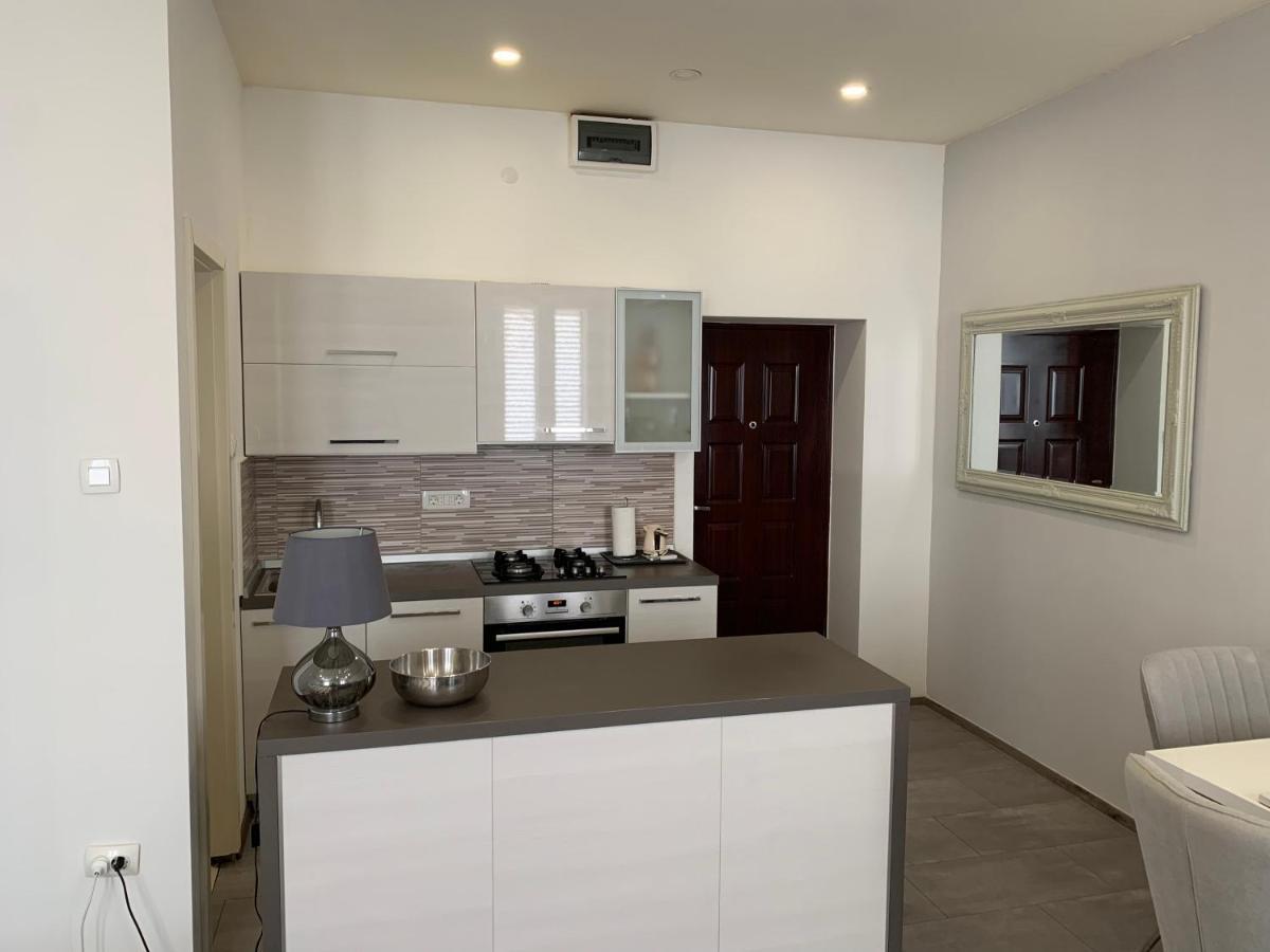 Zara City Apartments Apartment